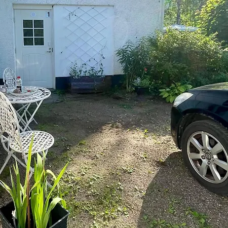 Omakotitalossa Yksityinen Taeysin Varusteltu 76m2 * Kouvola